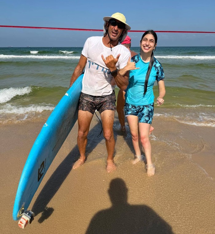 חיבור בין ים, אנשים ותחושת חופש